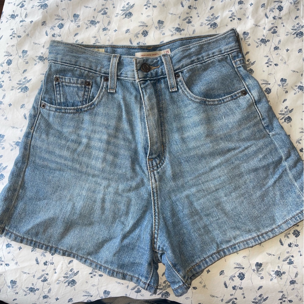 Levi’s jean shorts